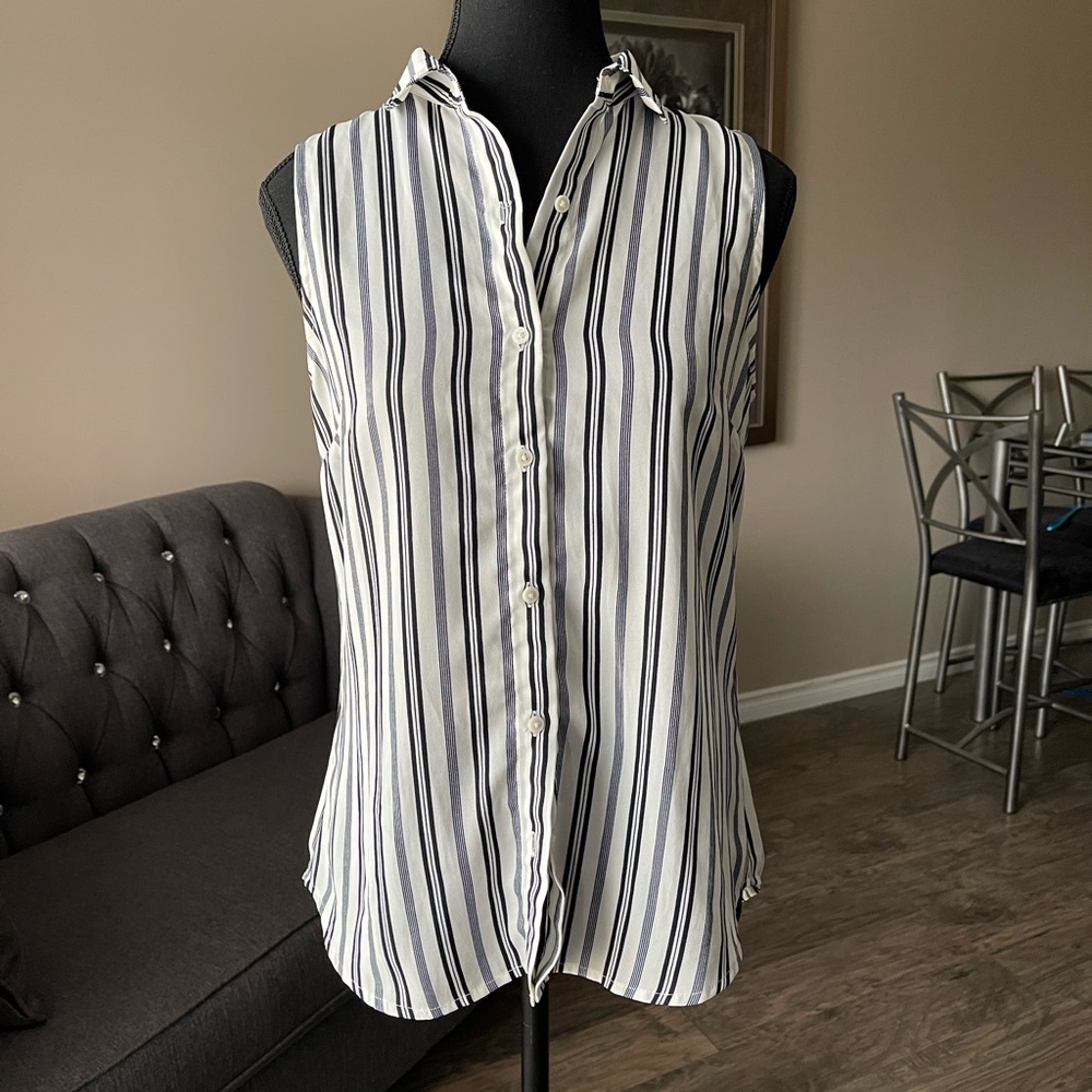 Banana Republic Sleeveless Striped Button Down